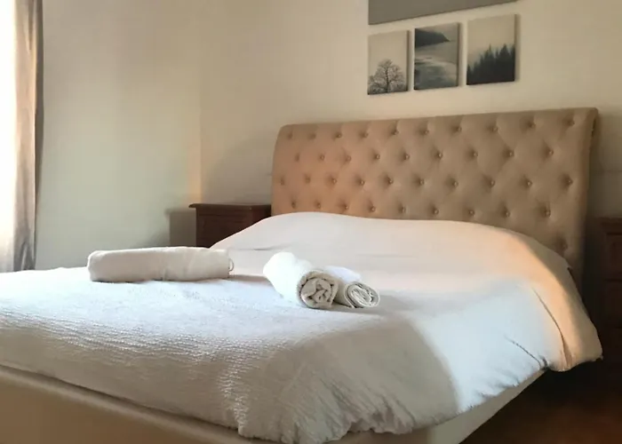 아파트 5 Stelle In Piazza Asti - Re Di -